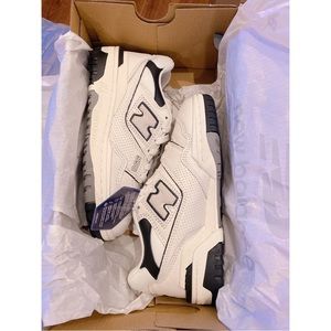 New Balance 550 Cream and Black
